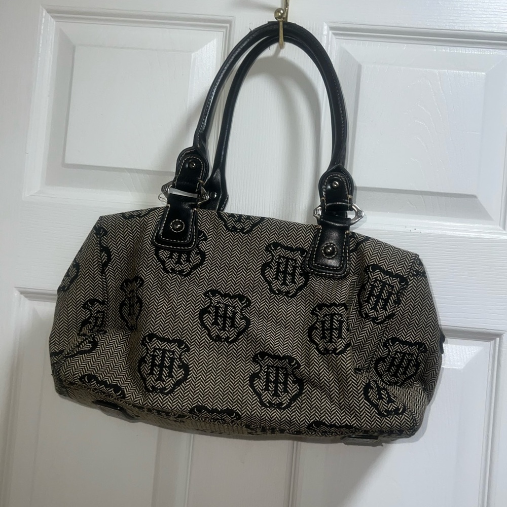 Tommy Hilfiger Stylish‎ Black and Gray Women's Handbag - Picture 2 of 4